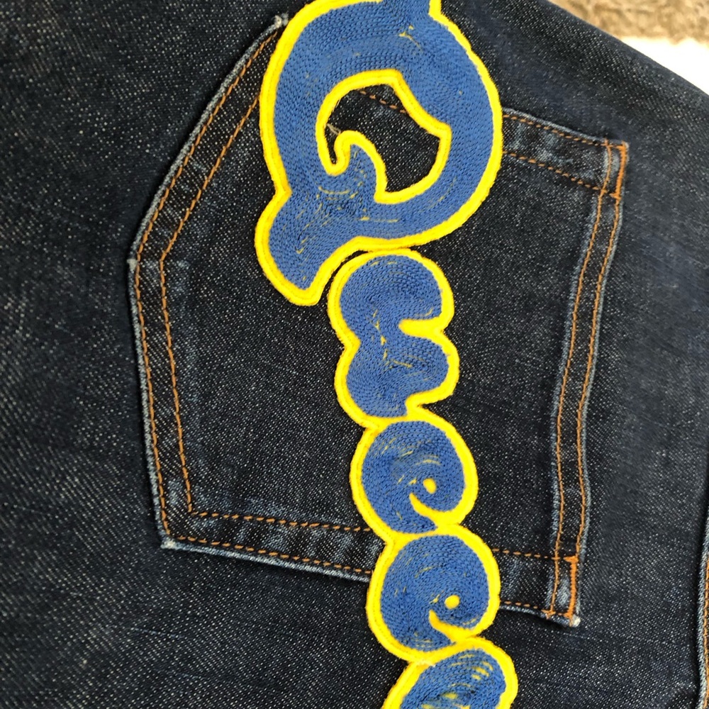 Dolce & Gabbana Dark Blue Skinny Queen Jeans with Yellow Script Patch. Size 38 - Picture 4 of 10